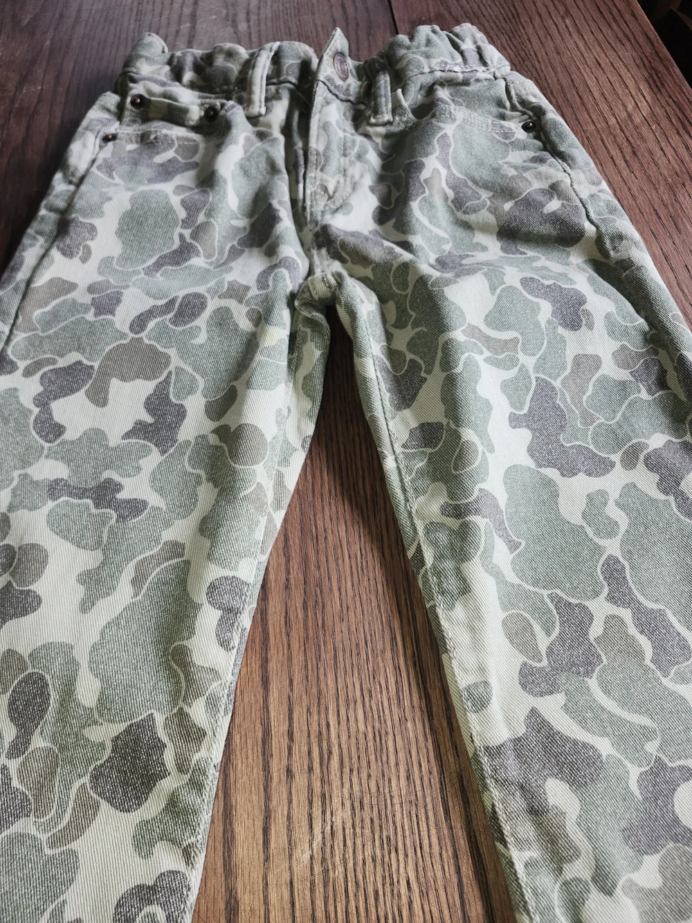 Camo Print Pants with Elastic Waist
